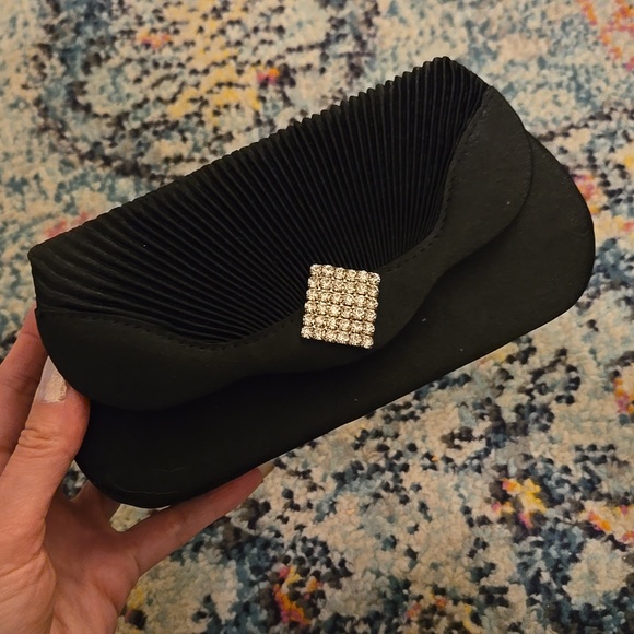 KENDAL & JAMES Evening Clutch-brand new with tag - Picture 6 of 9